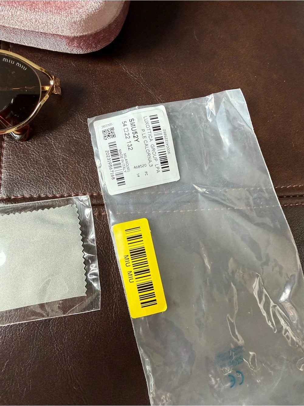 Miu Miu 52ys sunglasses - Picture 7 of 7